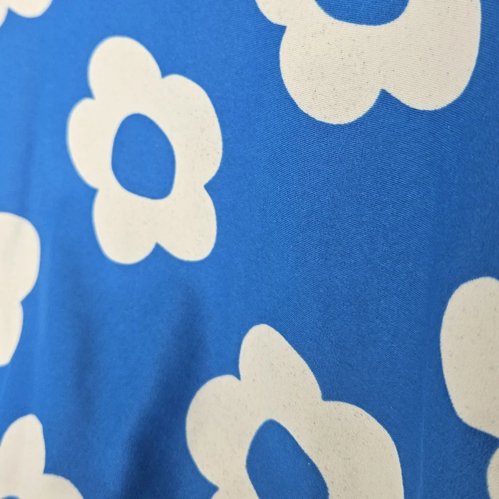 Mini Boden Rashguard Blue And White Flower Print Size 11-12 Years